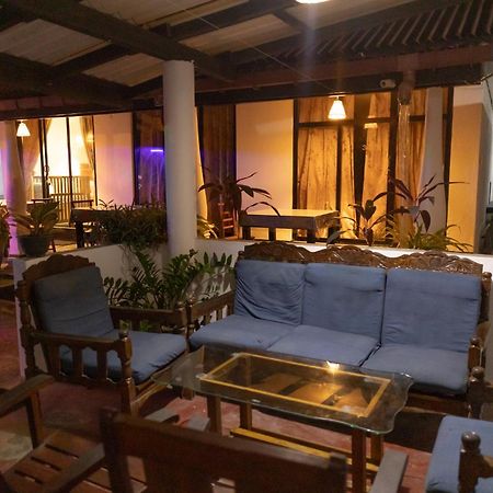 Yes Beach House Mirissa Εξωτερικό φωτογραφία
